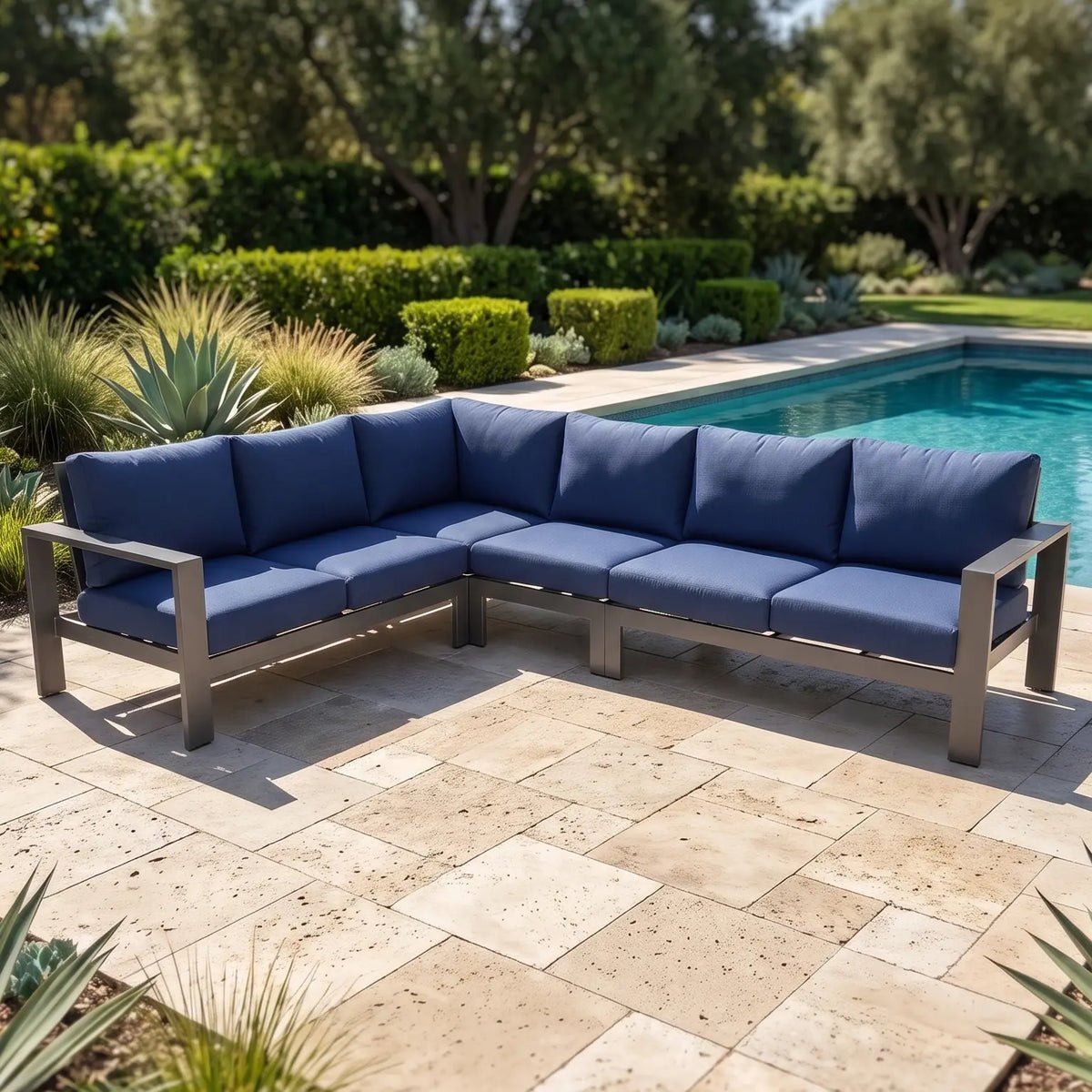 Sutton Grey 4 Piece Sectional Group – Indigo