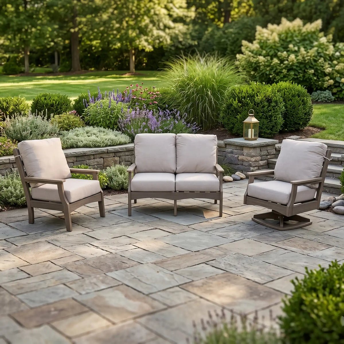 Manhattan 3 Piece Loveseat Group